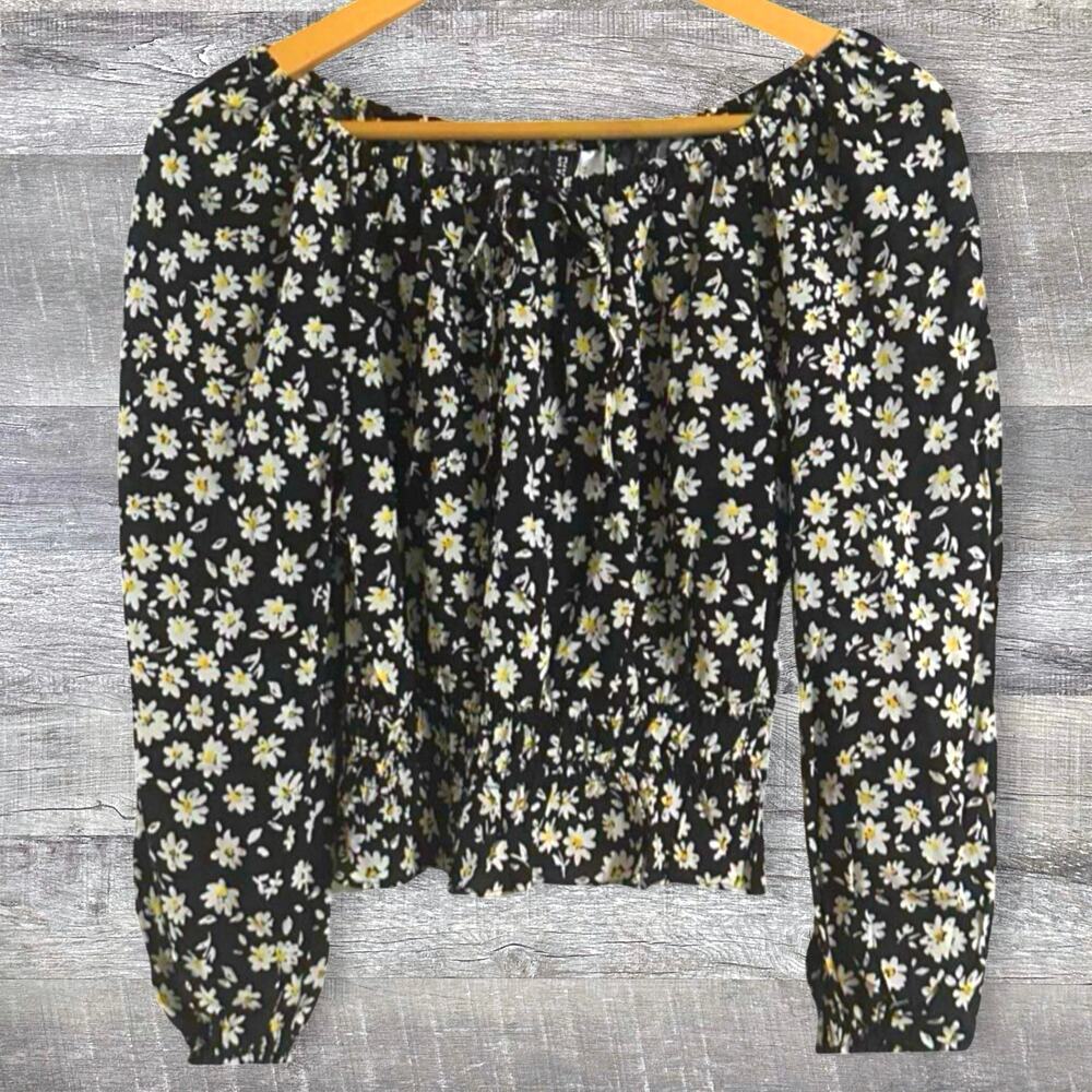 Divided by H&M Long Sleeve Daisy Peasant Top NEW XS Smocked Off Shoulder Black